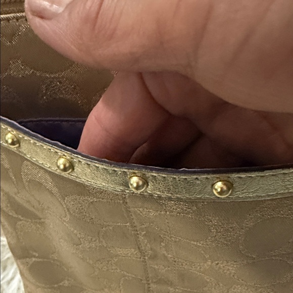 Coach Gold Crossbody Bag - Picture 4 of 10